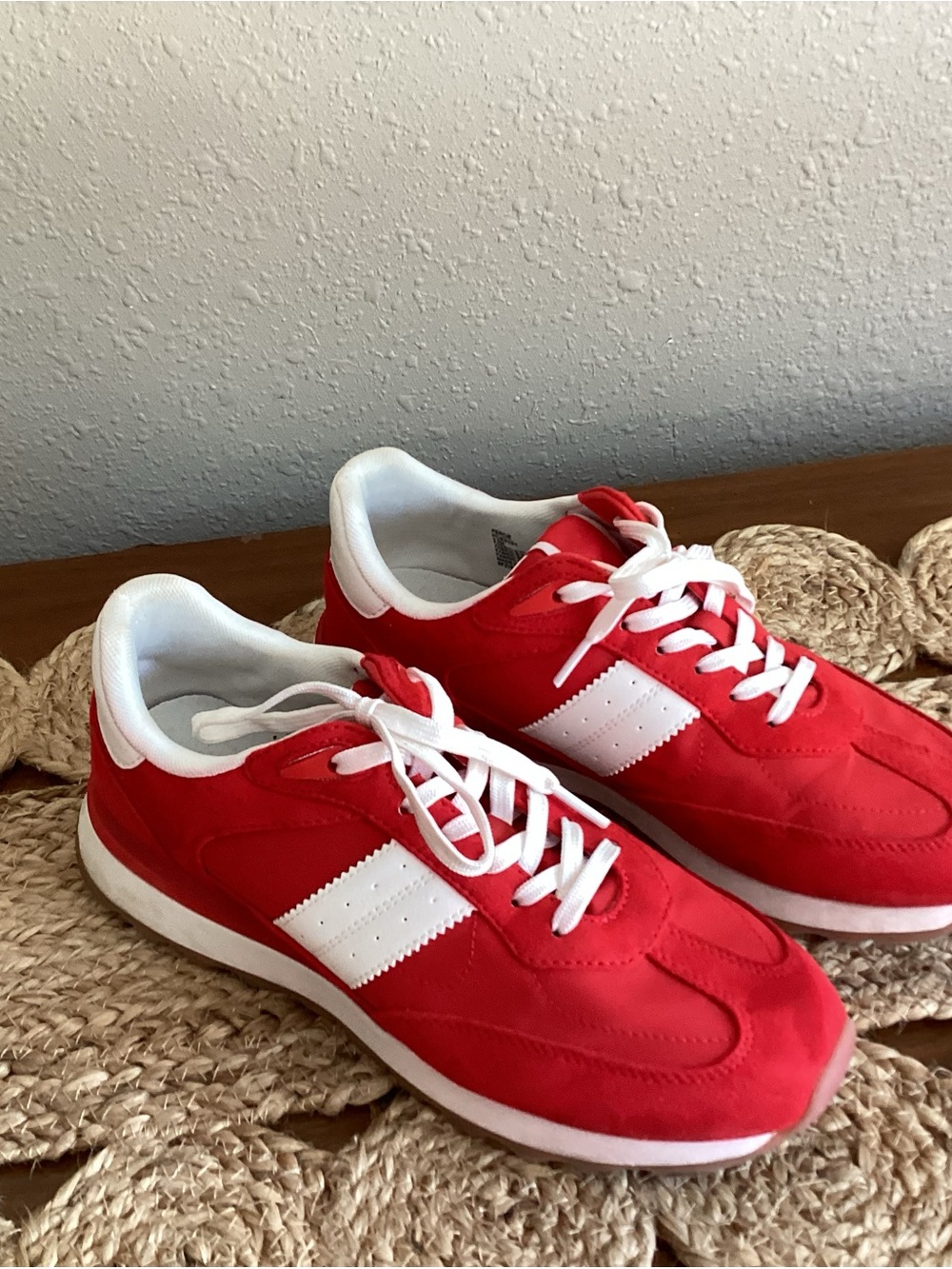 Steve Madden Red and White Women's Athletic Sneakers